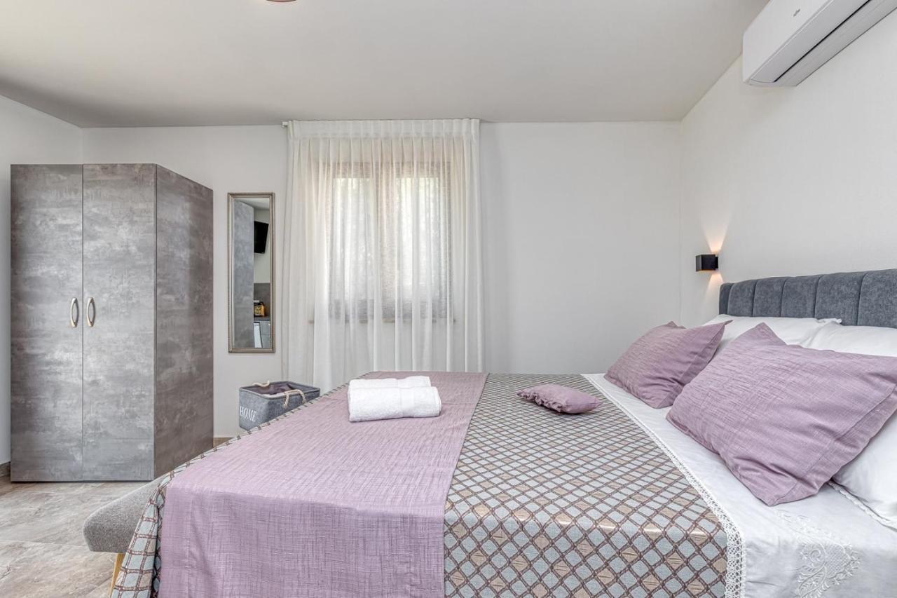 Rooms Nilda Musalez Екстер'єр фото