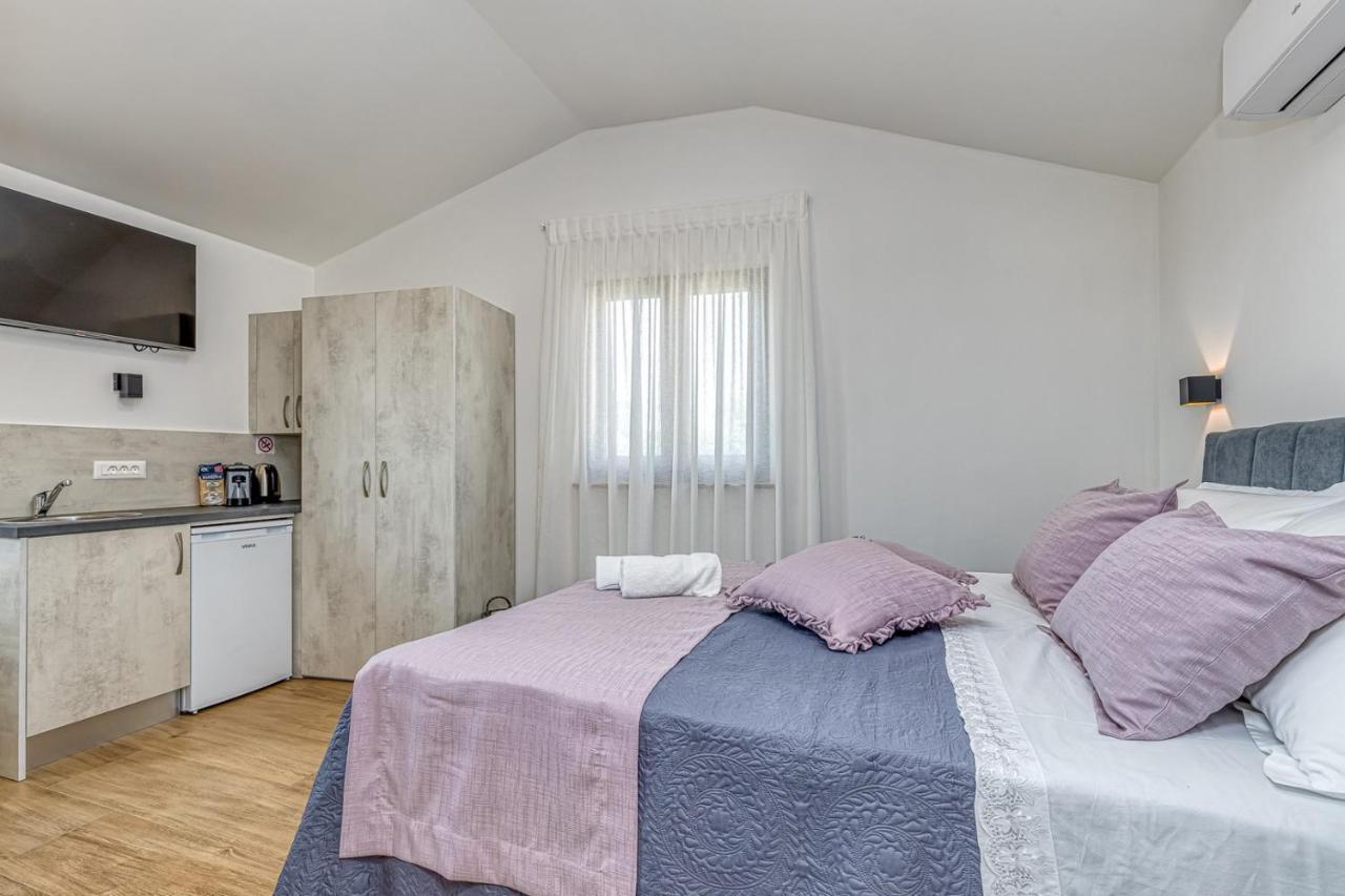 Rooms Nilda Musalez Екстер'єр фото