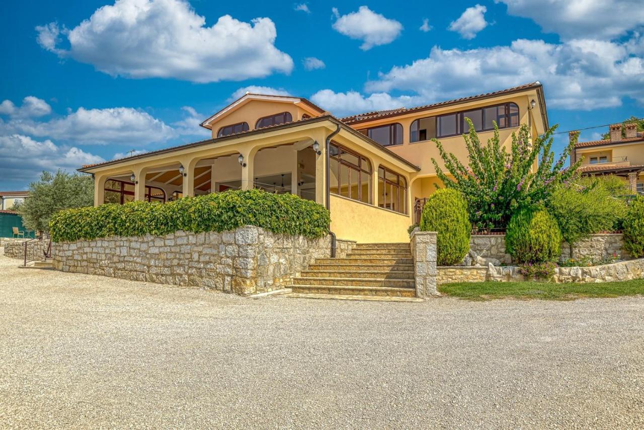 Rooms Nilda Musalez Екстер'єр фото