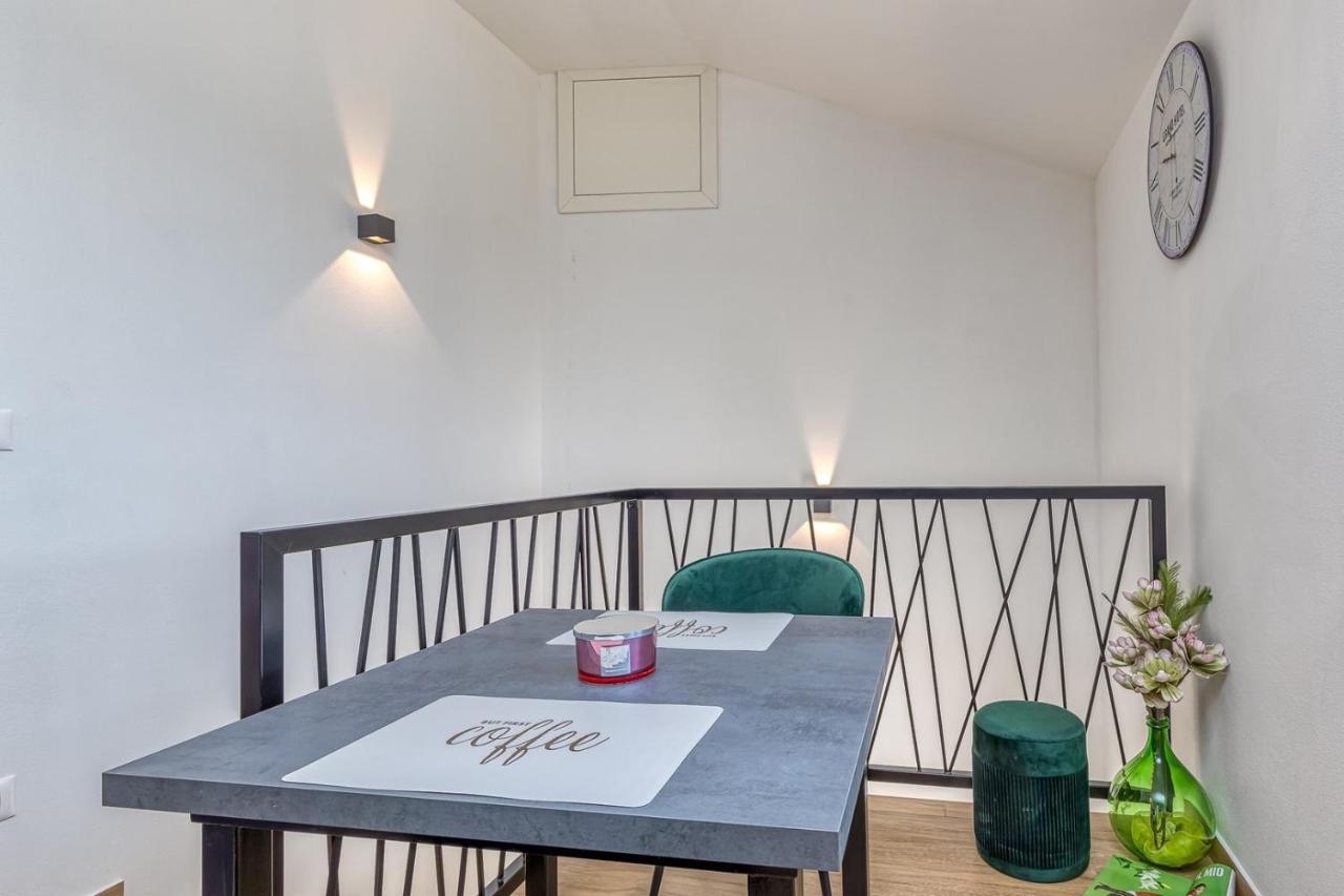 Rooms Nilda Musalez Екстер'єр фото